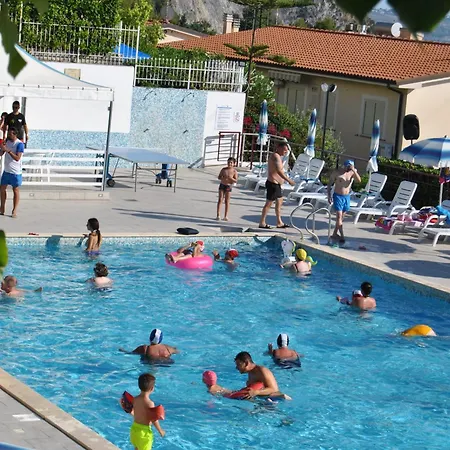 Apart-hotel Soleluna 4*