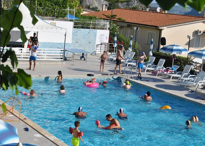 Apart-hotel Soleluna 4*