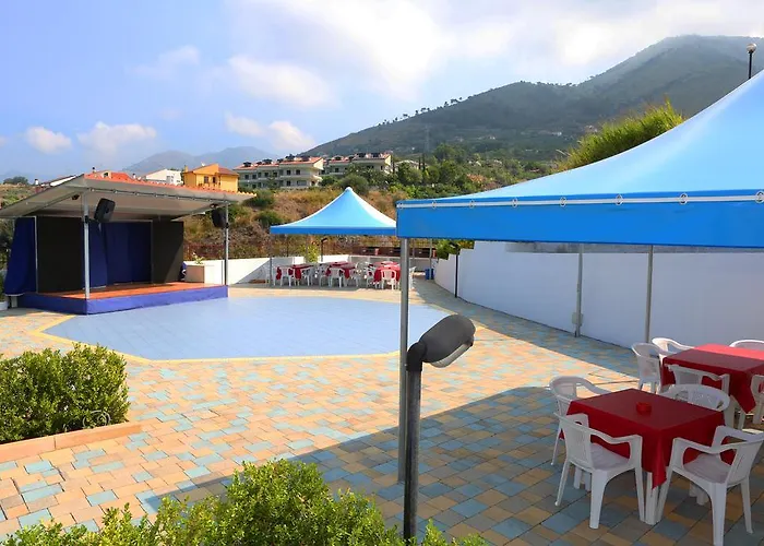 Apart-hotel Soleluna 4*