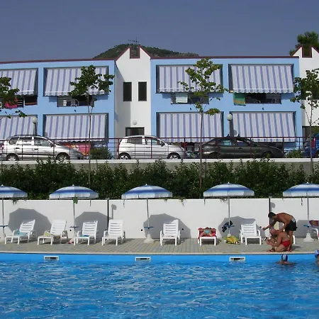 Soleluna Aparthotel 4*