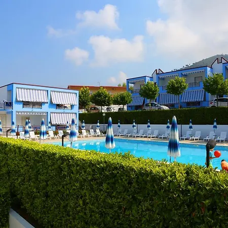 Soleluna Aparthotel *