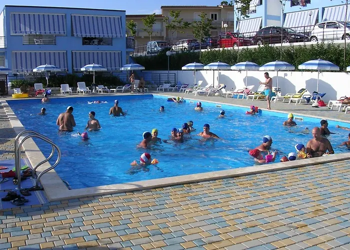 Soleluna アパートホテル